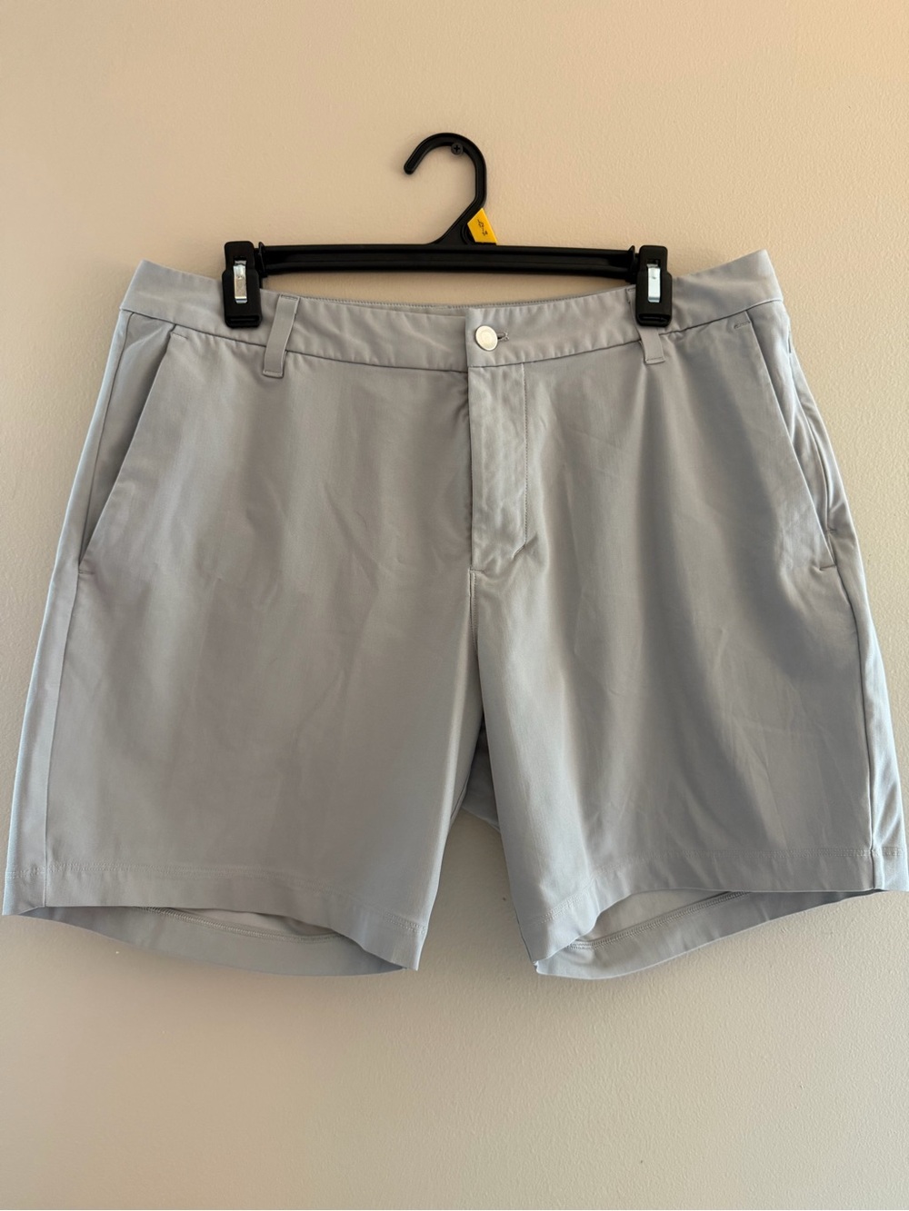 lululemon athletica Light Gray Men’s Performance Shorts